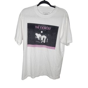 The Exorcist Dumbgood Movie Promo Graphic T-Shirt in White Pink Size Medium